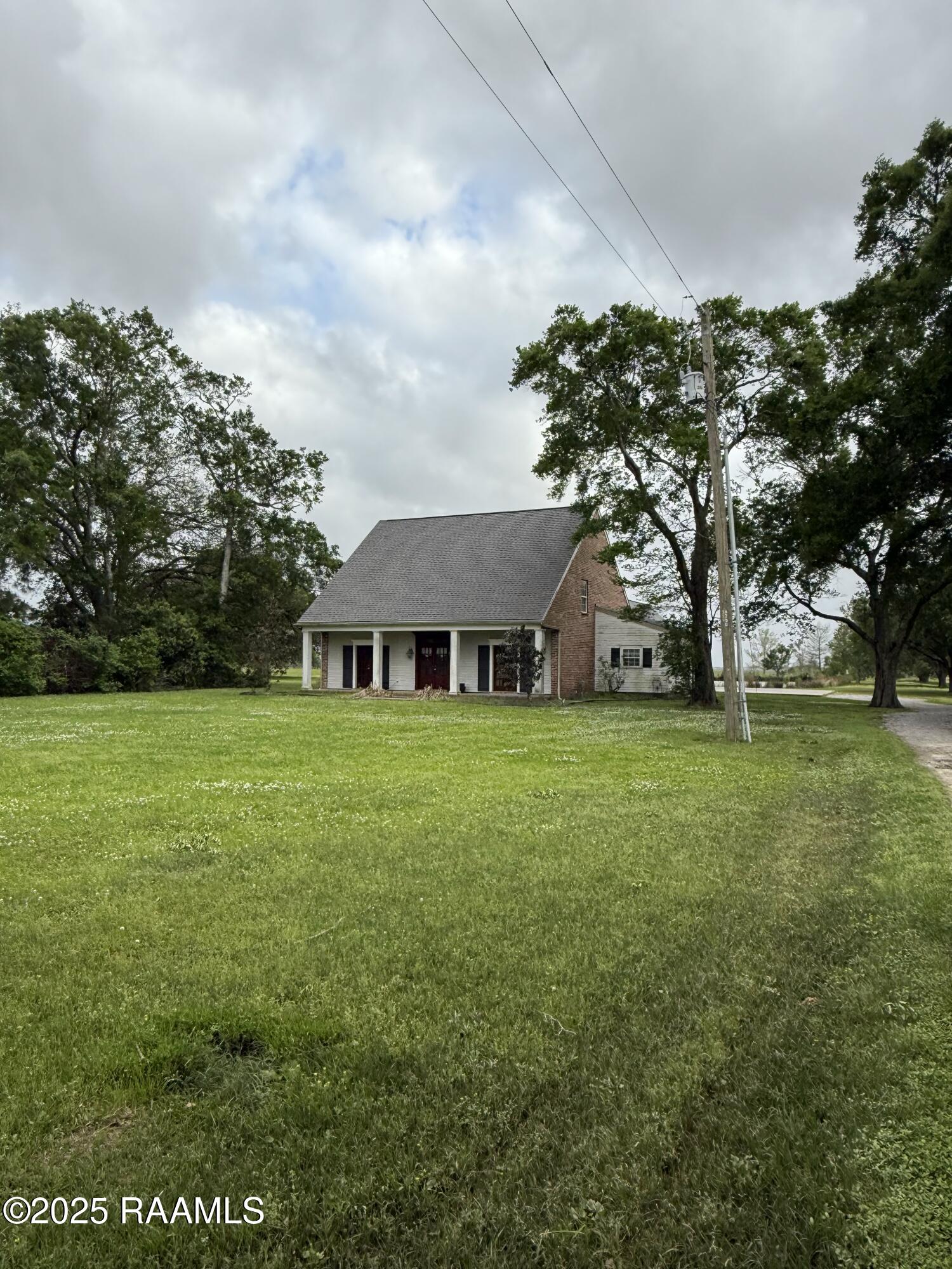 14439 Gladu Road Kaplan, LA 70548 - Photo 1 of 32 Front