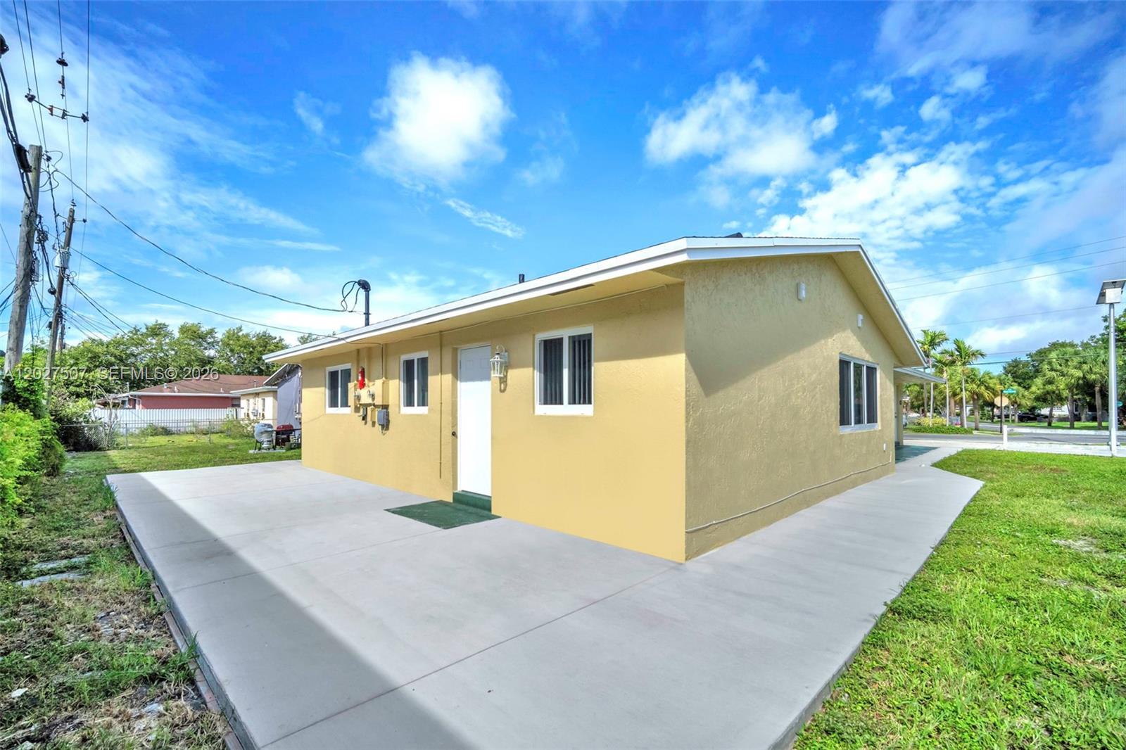 357 Phippen Waiters Road, Unit 12 Dania Beach, FL 33004 - Photo 14 of 19 Photo 14