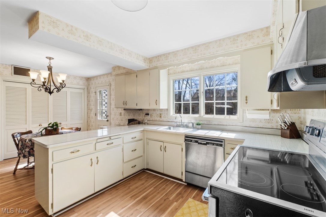 1500 Burlington Road Cleveland, OH 44118 - Photo 13 of 37 Gallery Image 13