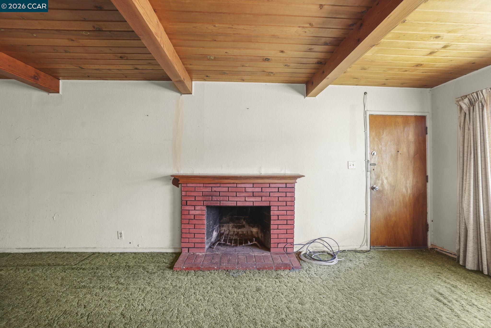 4521 Canyon Road El Sobrante, CA 94803 - Photo 5 of 25