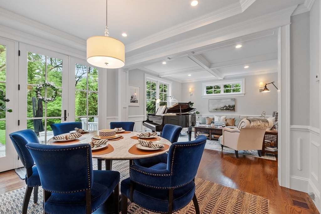 159 Marked Tree Road Needham, MA 02492 - Photo 7 of 39