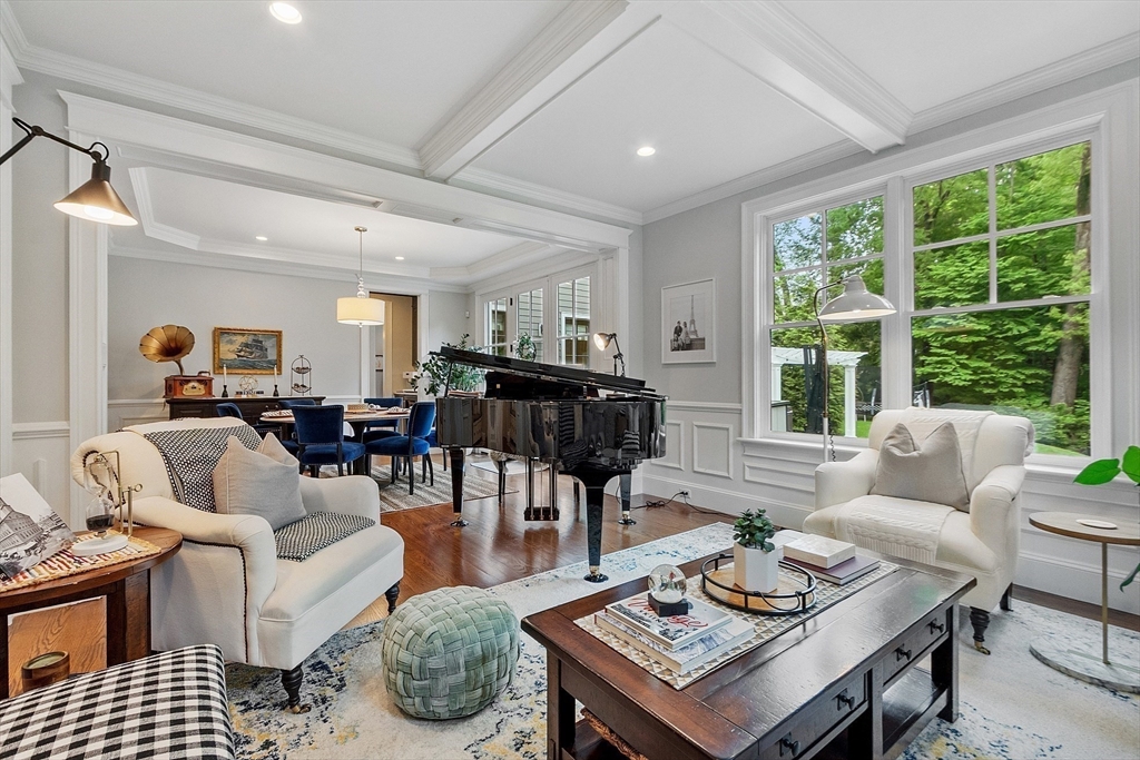 159 Marked Tree Road Needham, MA 02492 - Photo 8 of 39