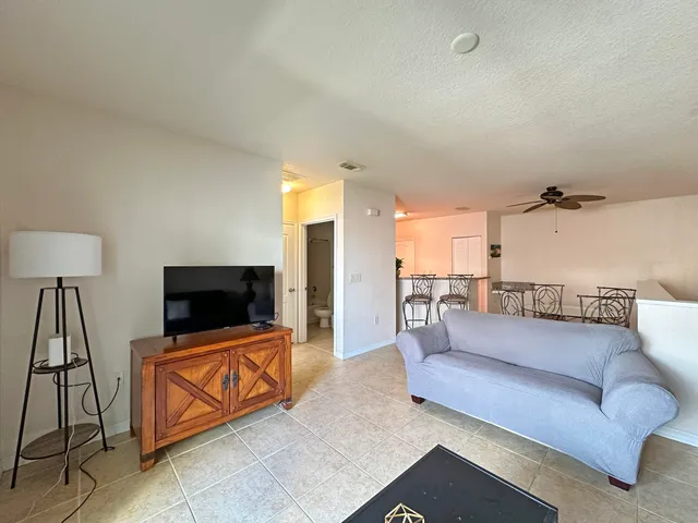 $1,600 | 160 Southwest Peacock Boulevard, Unit 31204, Port St. Lucie, FL 34986