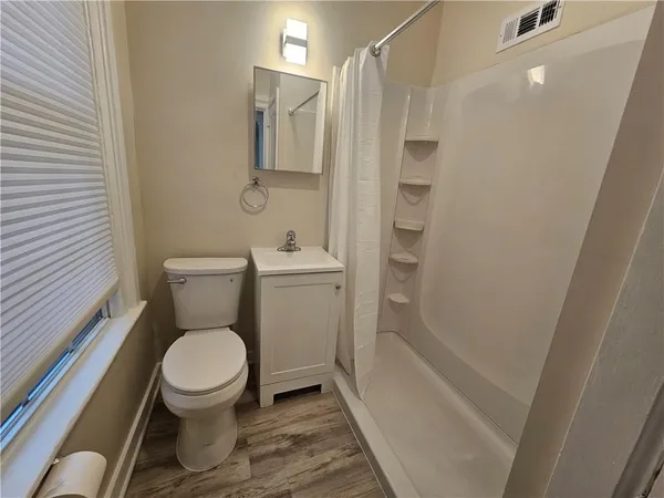 $850 | 44 Park Avenue, Unit 2, Rochester, NY 14607