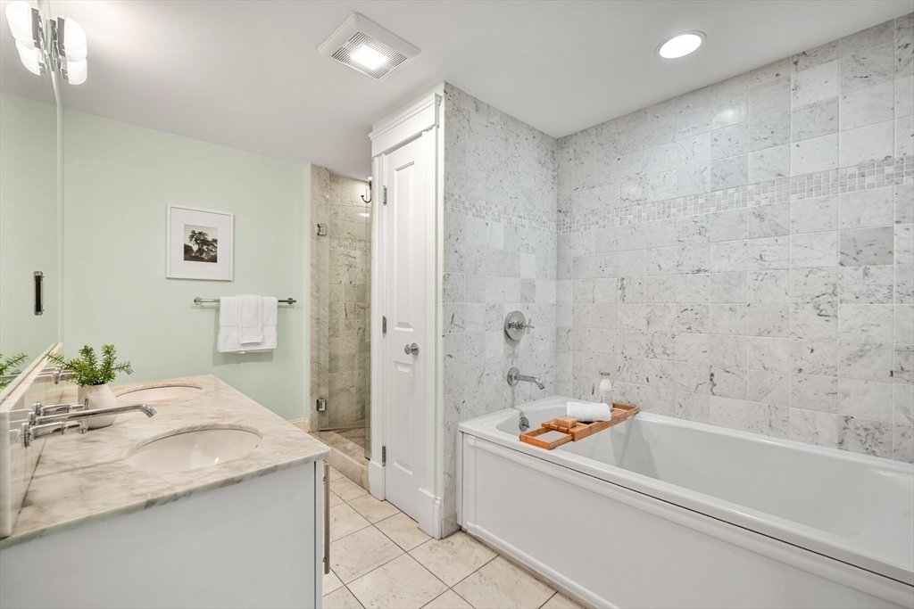 195 Beacon Street, Unit 2 Boston, MA 02116 - Photo 14 of 20