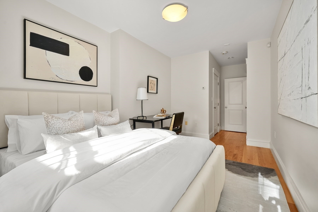 195 Beacon Street, Unit 2 Boston, MA 02116 - Photo 18 of 20