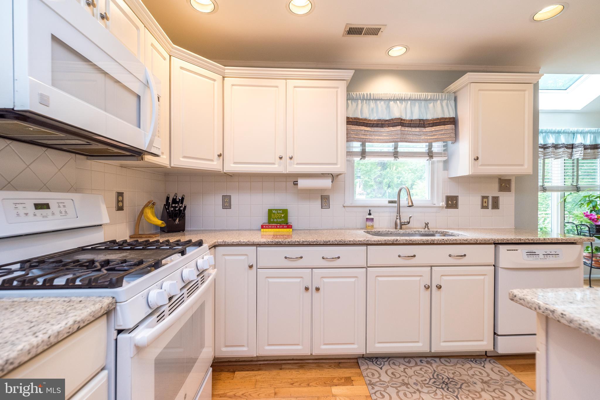 816 Redgate Road Dresher, PA 19025 - Photo 15 of 89 Kitchen