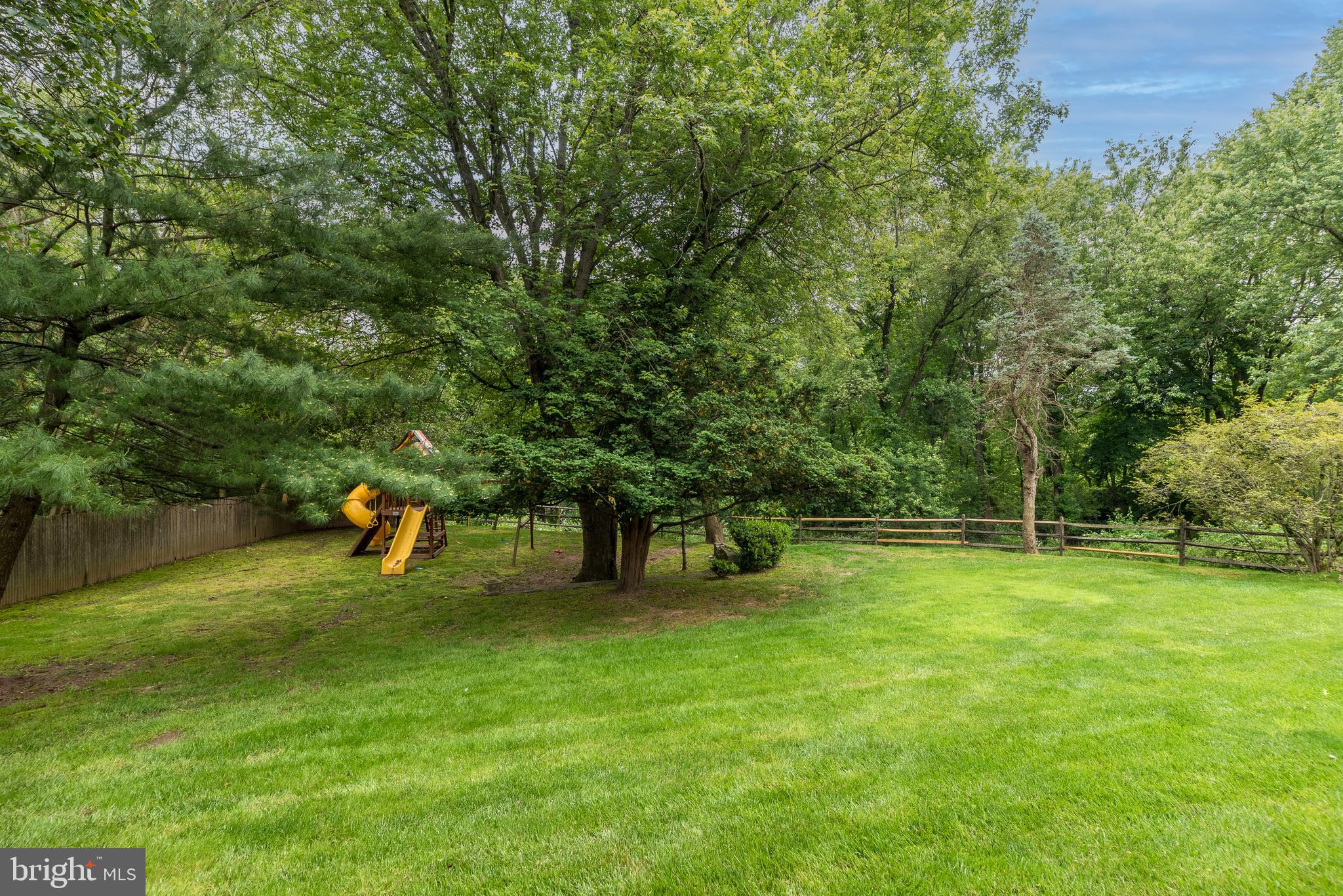 816 Redgate Road Dresher, PA 19025 - Photo 83 of 89 Backyard