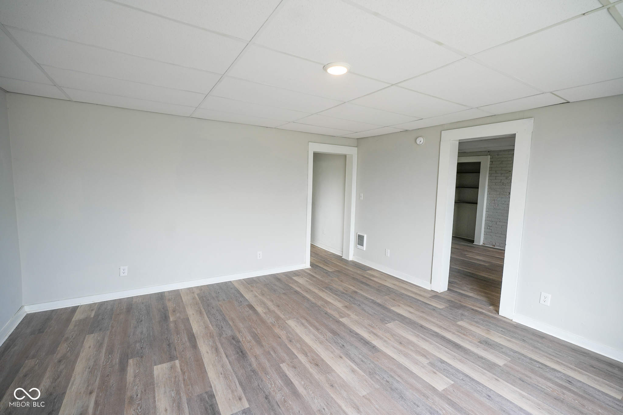 2417 Pearl Street Anderson, IN 46016 - Photo 27 of 36