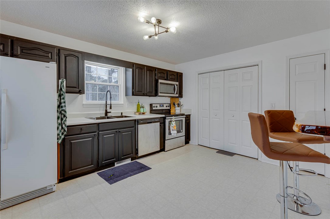 17 A Dendy Street Pelzer, SC 29669 - Photo 11 of 29