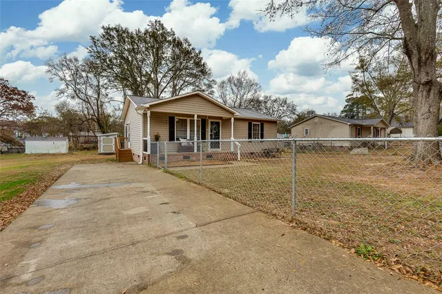 $210,000 | 17 A Dendy Street, Pelzer, SC 29669