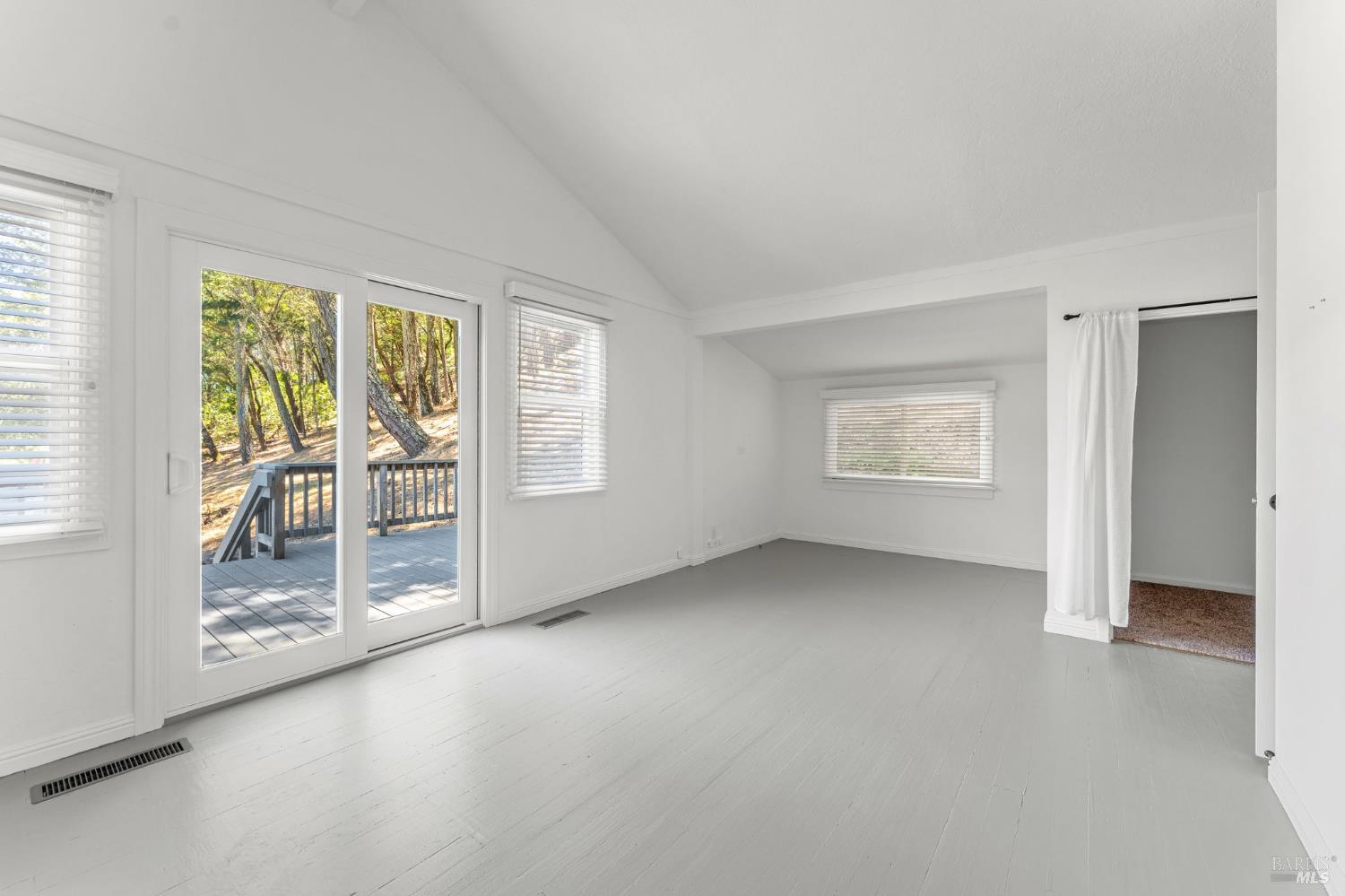 1075 Greenfield Road St. Helena, CA 94574 - Photo 17 of 22 Gallery Image 17