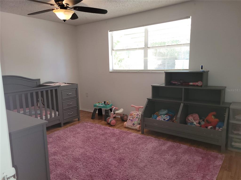 6430 Lomand Avenue New Port Richey, FL 34653 - Photo 13 of 19