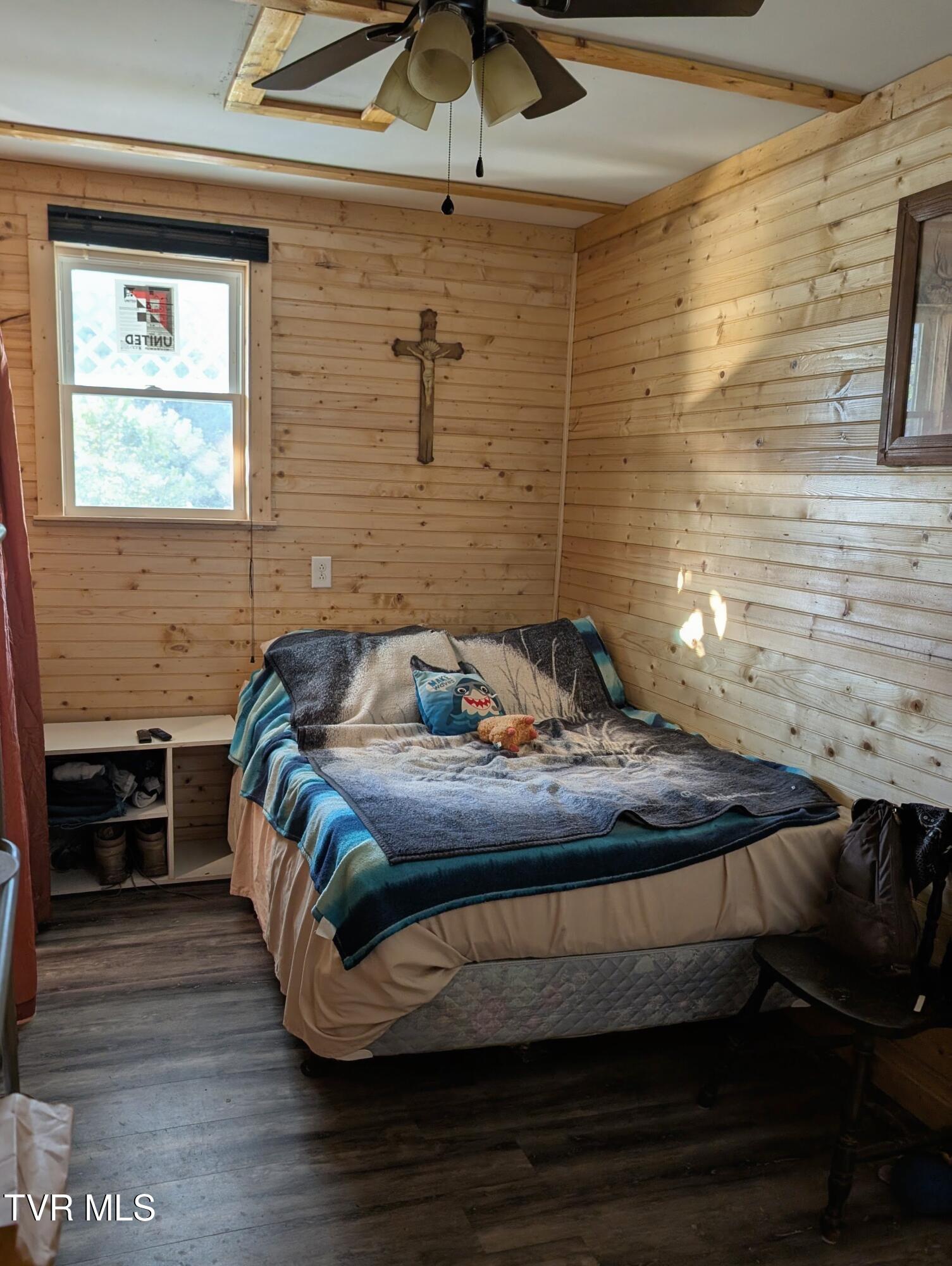 10696 Horton Ford Road Eidson, TN 37731 - Photo 12 of 44 PXL_20250821_230730335~2