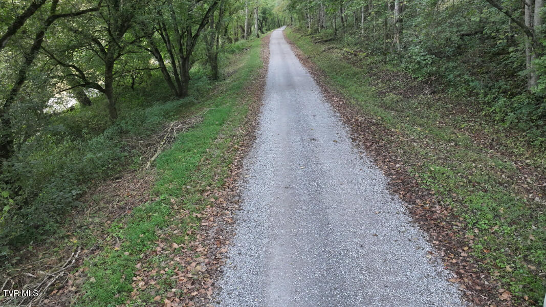 10696 Horton Ford Road Eidson, TN 37731 - Photo 44 of 44 DJI_20251002111635_0025_D