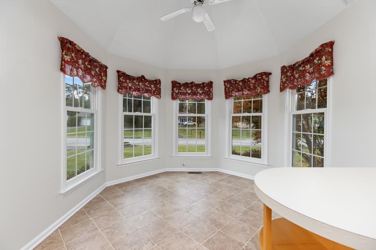 1835 Harvard Road Waynesboro, VA 22980 - Photo 22 of 41 Gallery Image 22