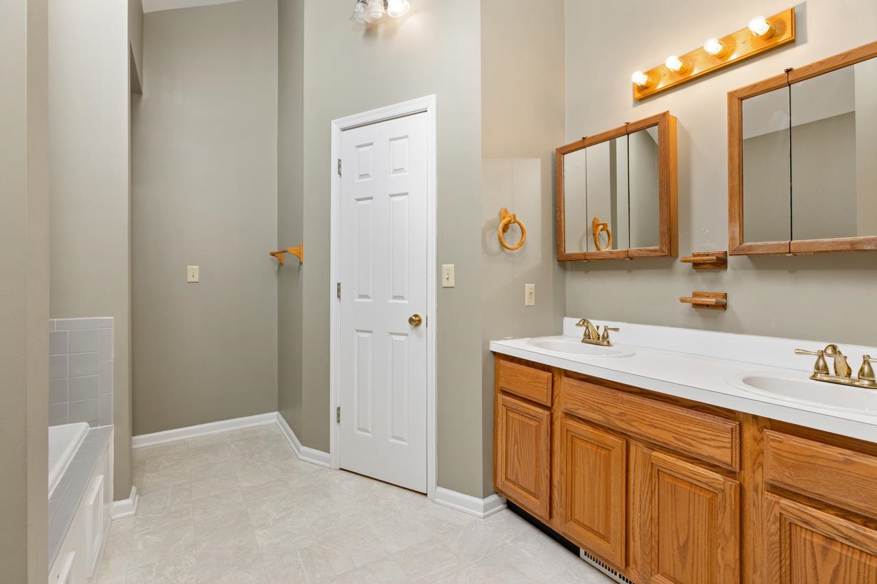 1835 Harvard Road Waynesboro, VA 22980 - Photo 37 of 41 Gallery Image 37