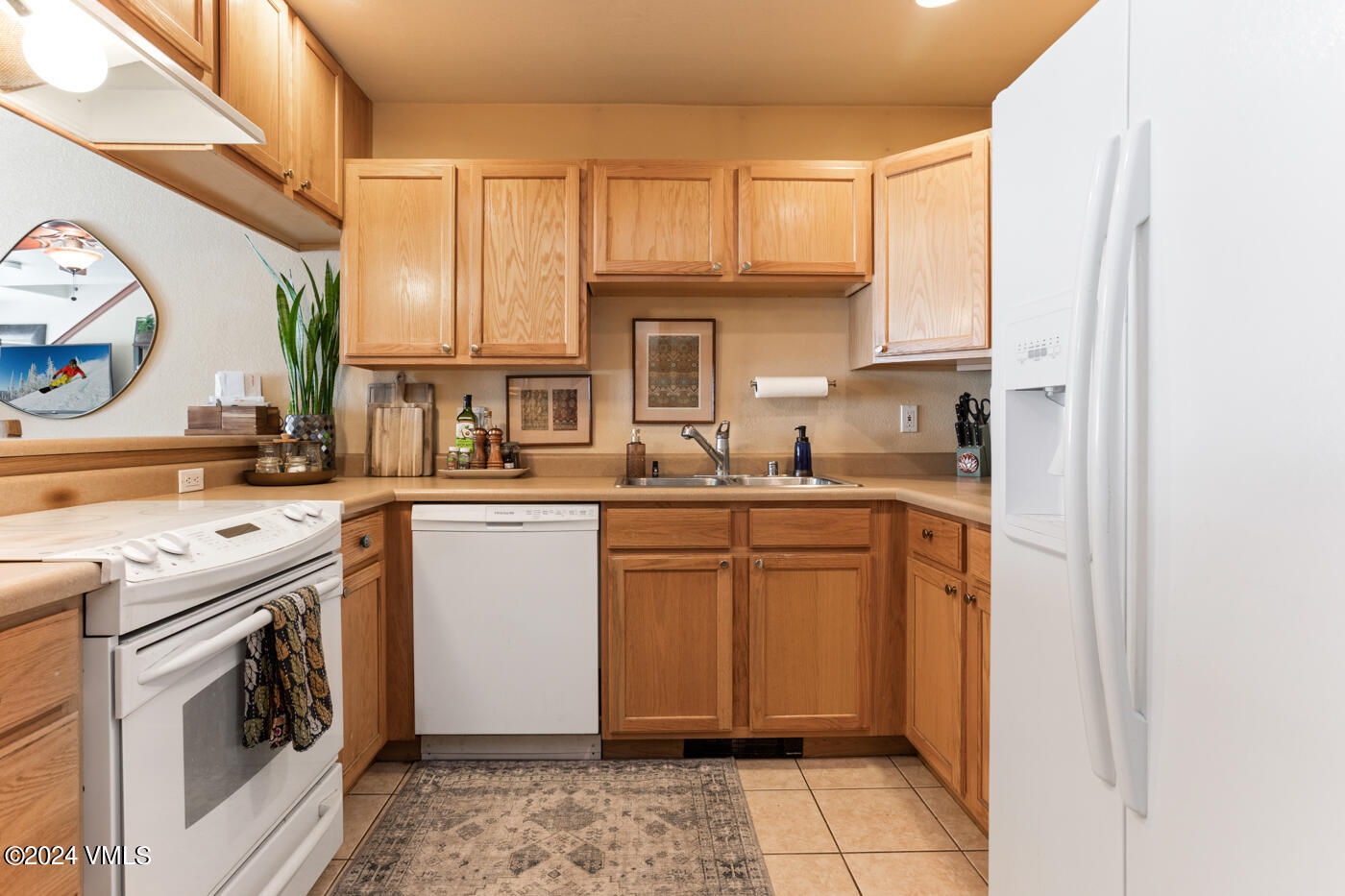 216 Main Street, Unit R305 Edwards, CO 81632 - Photo 6 of 20 216 Main St 305 MLS-15