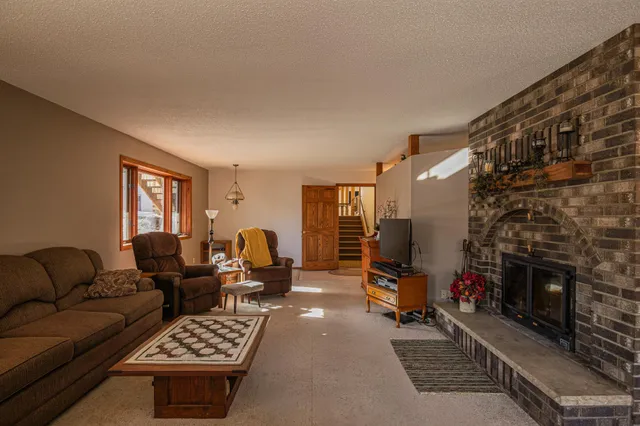 $749,900 | 13398 130th Avenue, Finlayson, MN 55735