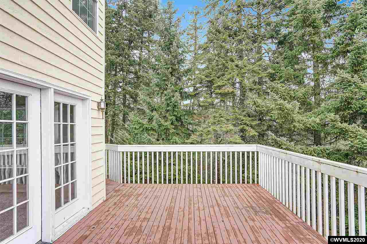 1340 Southwest Maple Street Dallas, OR 97338 - Photo 34 of 40