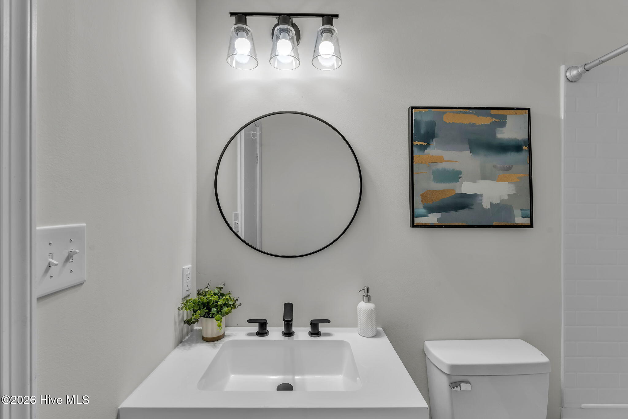 567 Blount Road Elizabeth City, NC 27909 - Photo 17 of 23 Full bathroom