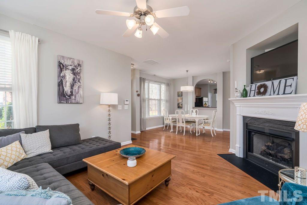 5225 Moonview Court Raleigh, NC 27606 - Photo 3 of 22 Gallery Image 3