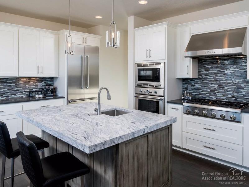 19295 Alianna Loop Bend, OR 97702 - Photo 3 of 17 Photos are representative of The Rim at