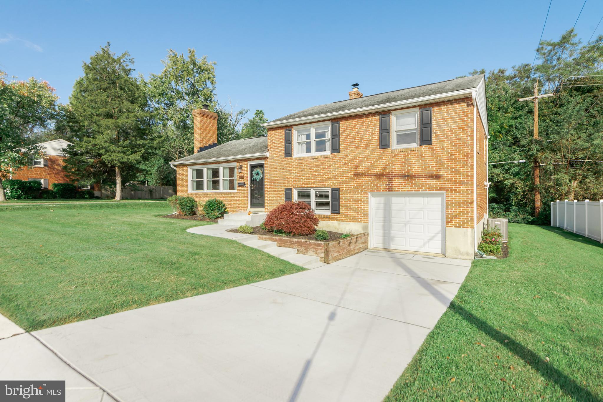14 Ridgefield Road Lutherville-Timonium, MD 21093 - Photo 2 of 48 2022 driveway