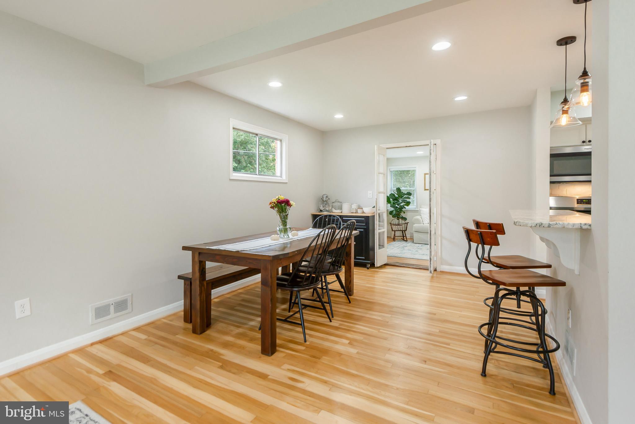 14 Ridgefield Road Lutherville-Timonium, MD 21093 - Photo 7 of 48