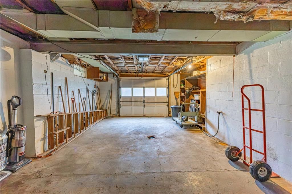 1194 Donnellville Road Natrona Heights, PA 15065 - Photo 17 of 20 a view of an empty room with stairs