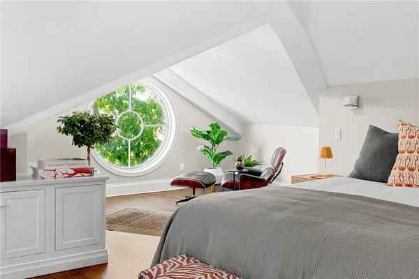 $2,350,000 | 50 School Street, Unit 7, Newport, RI 02840