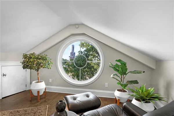 $2,350,000 | 50 School Street, Unit 7, Newport, RI 02840