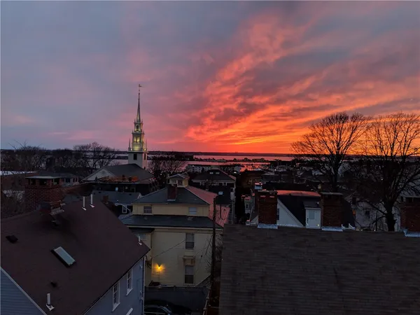 $2,350,000 | 50 School Street, Unit 7, Newport, RI 02840