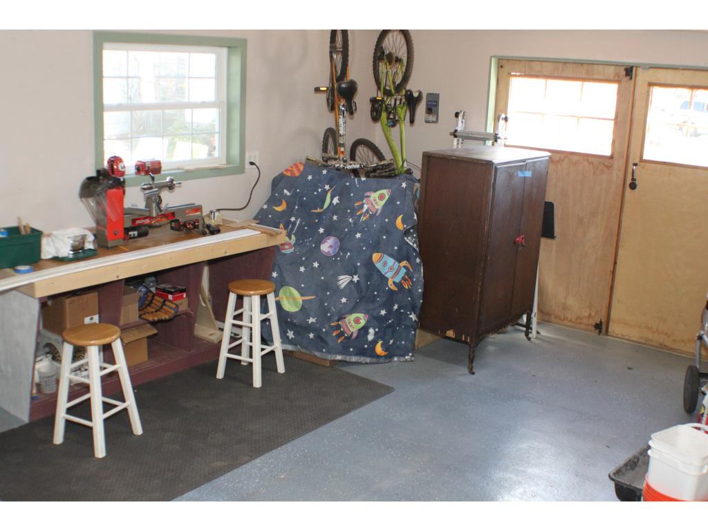 85 Lamprey Street Manchester, NH 03102 - Photo 21 of 32 Gallery Image 21
