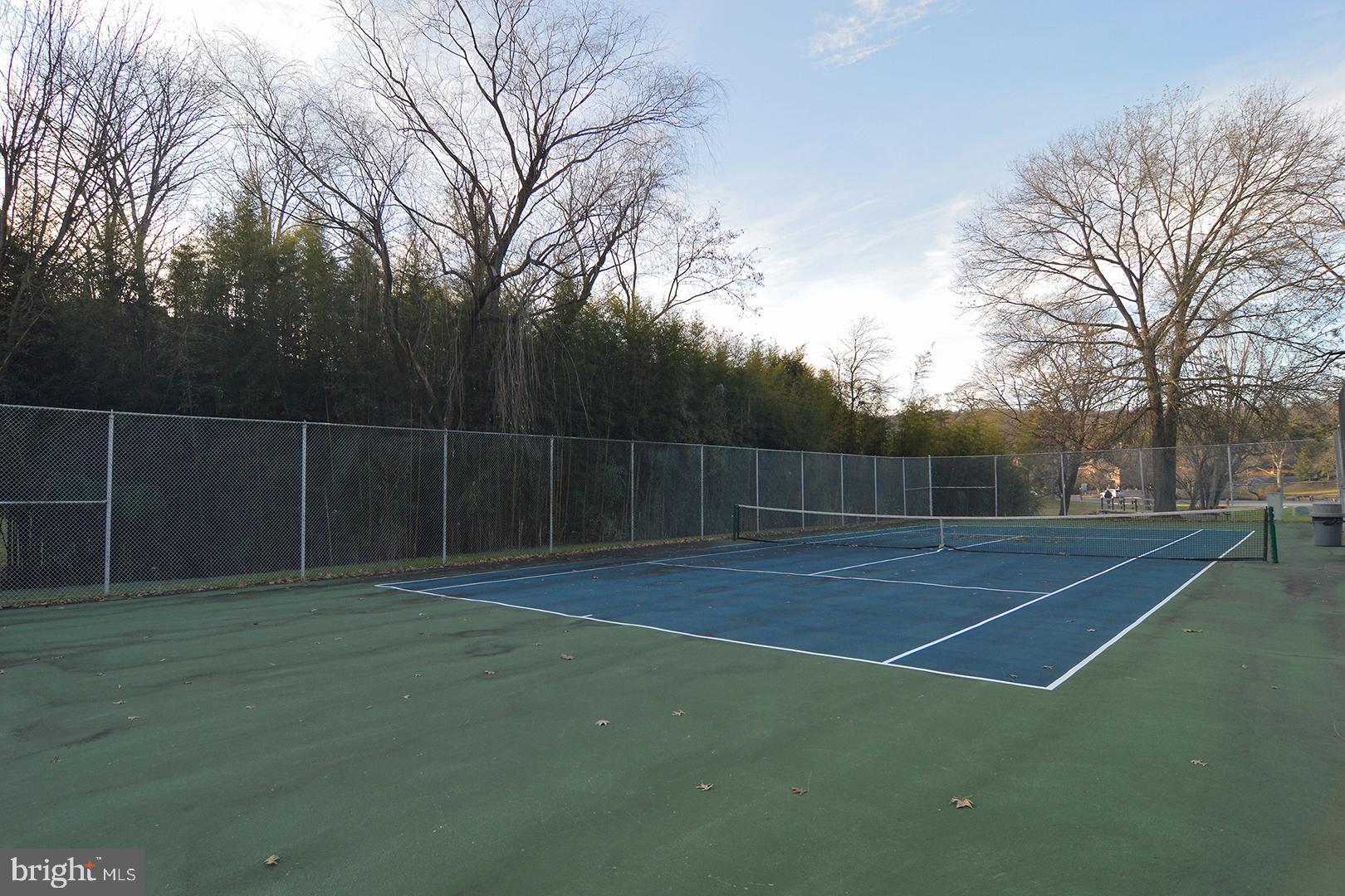 49 Par Drive Reading, PA 19607 - Photo 35 of 37 Community tennis courts