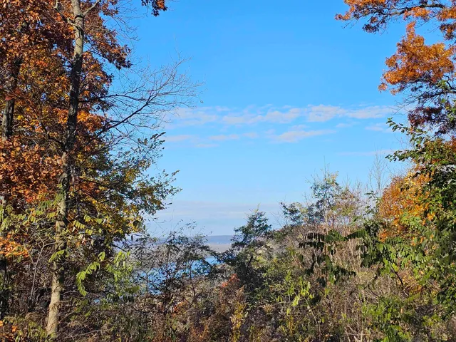 $99,900 | 65930 Desoto Bluffs Drive, De Soto, WI 54624