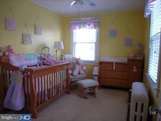409 Mill Road Havertown, PA 19083 - Photo 5 of 6