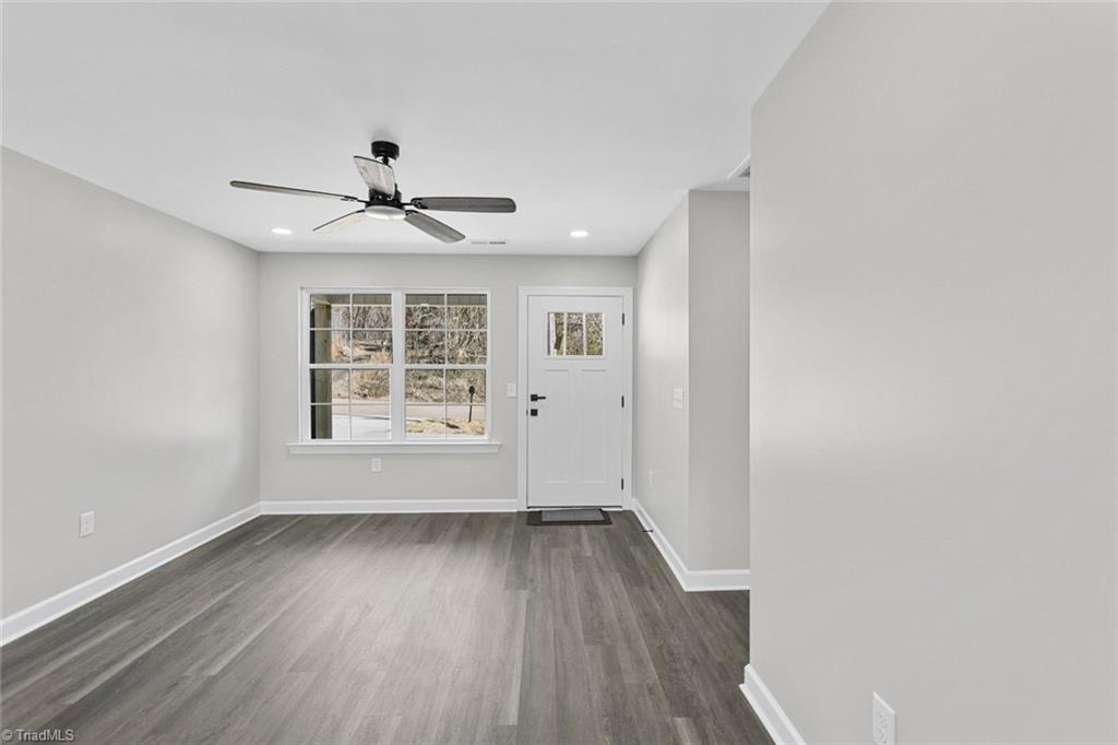 821 Bridge Street Eden, NC 27288 - Photo 6 of 29