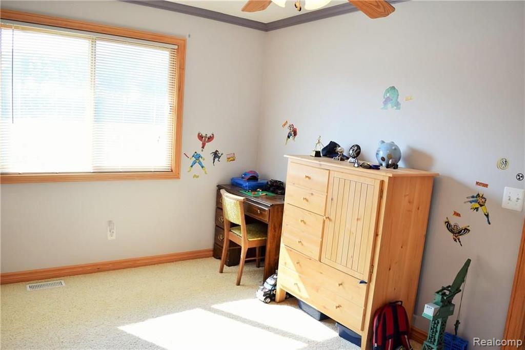 1649 Cochrane Road Allenton, MI 48002 - Photo 20 of 30