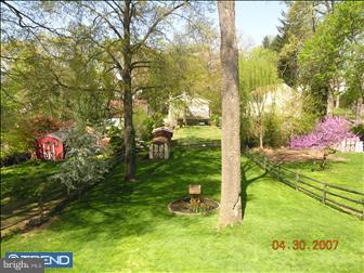 26 Berkley Road Broomall, PA 19008 - Photo 4 of 4 Gallery Image 4