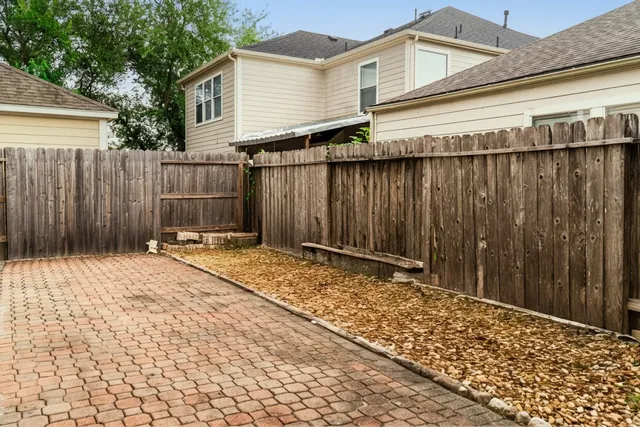 $2,350 | 12819 Wisteria Park Drive, Houston, TX 77072