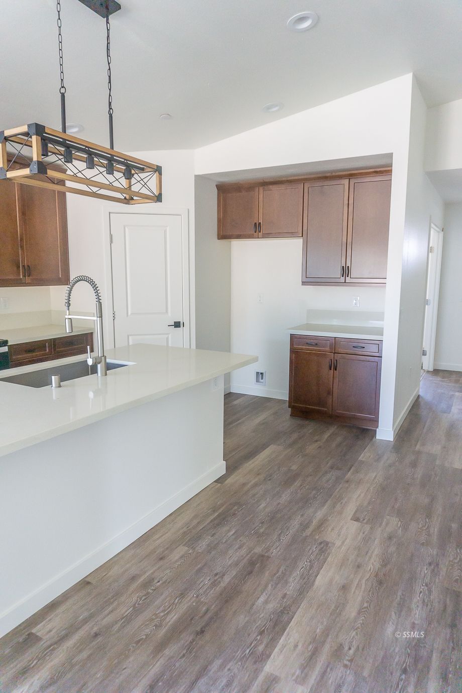 737 South Downs Street Ridgecrest, CA 93555 - Photo 23 of 25