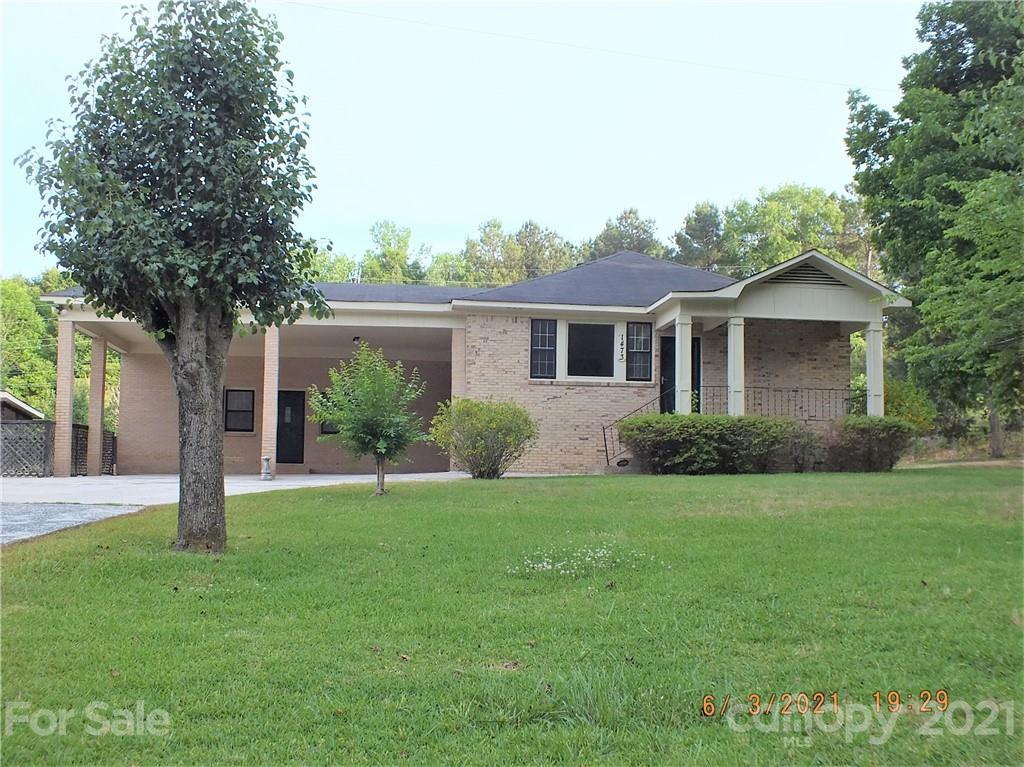 1473 Old Landsford Road Lancaster, SC 29720 - Photo 1 of 29 a front view of house with yard and green space