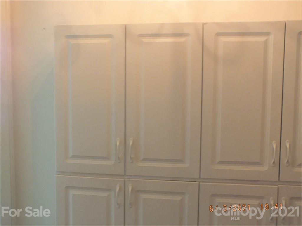 1473 Old Landsford Road Lancaster, SC 29720 - Photo 22 of 29 a close view of closet
