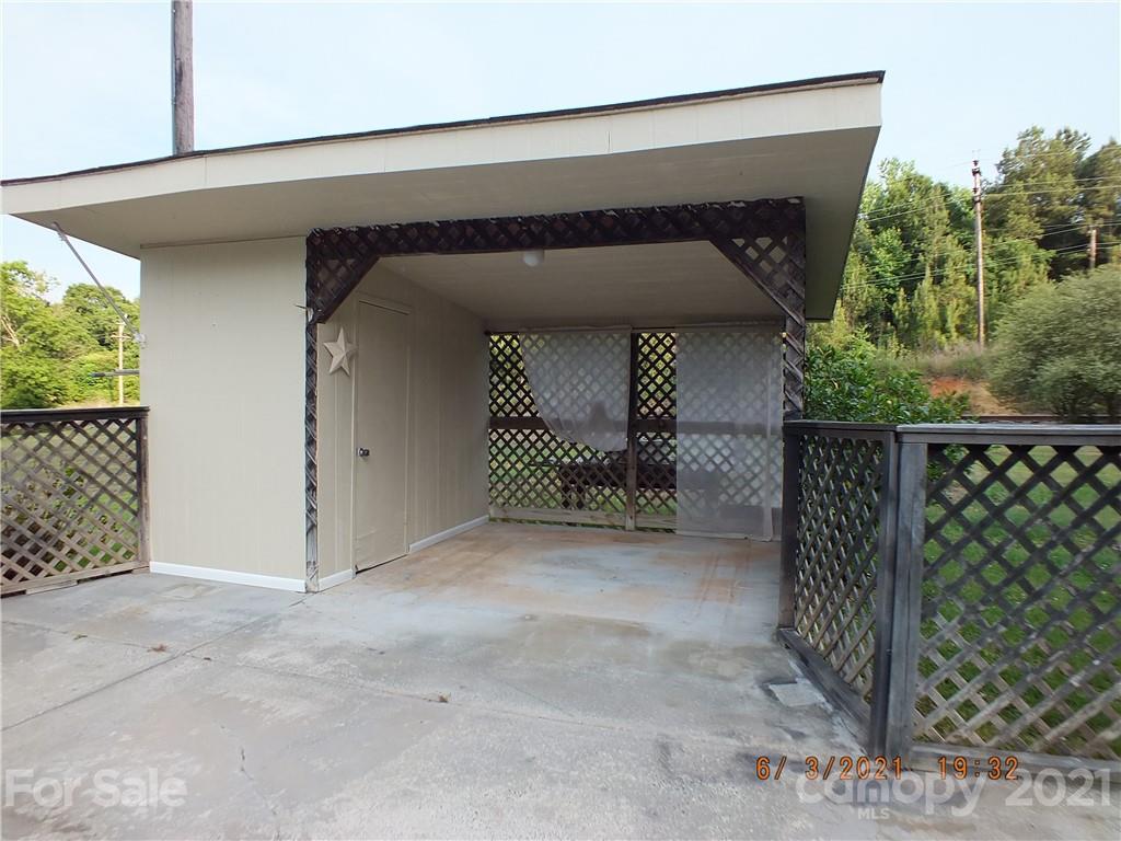 1473 Old Landsford Road Lancaster, SC 29720 - Photo 5 of 29