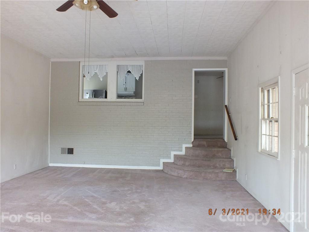 1473 Old Landsford Road Lancaster, SC 29720 - Photo 7 of 29 a view of entryway with window