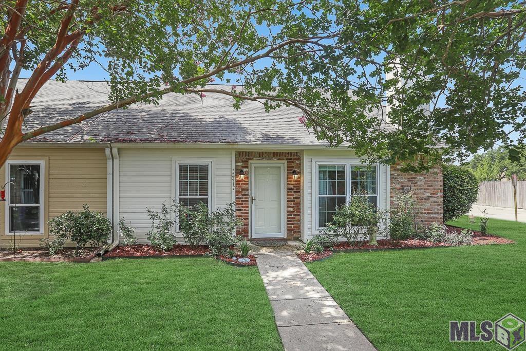 12417 Coursey Boulevard Baton Rouge, LA 70816 - Photo 1 of 22