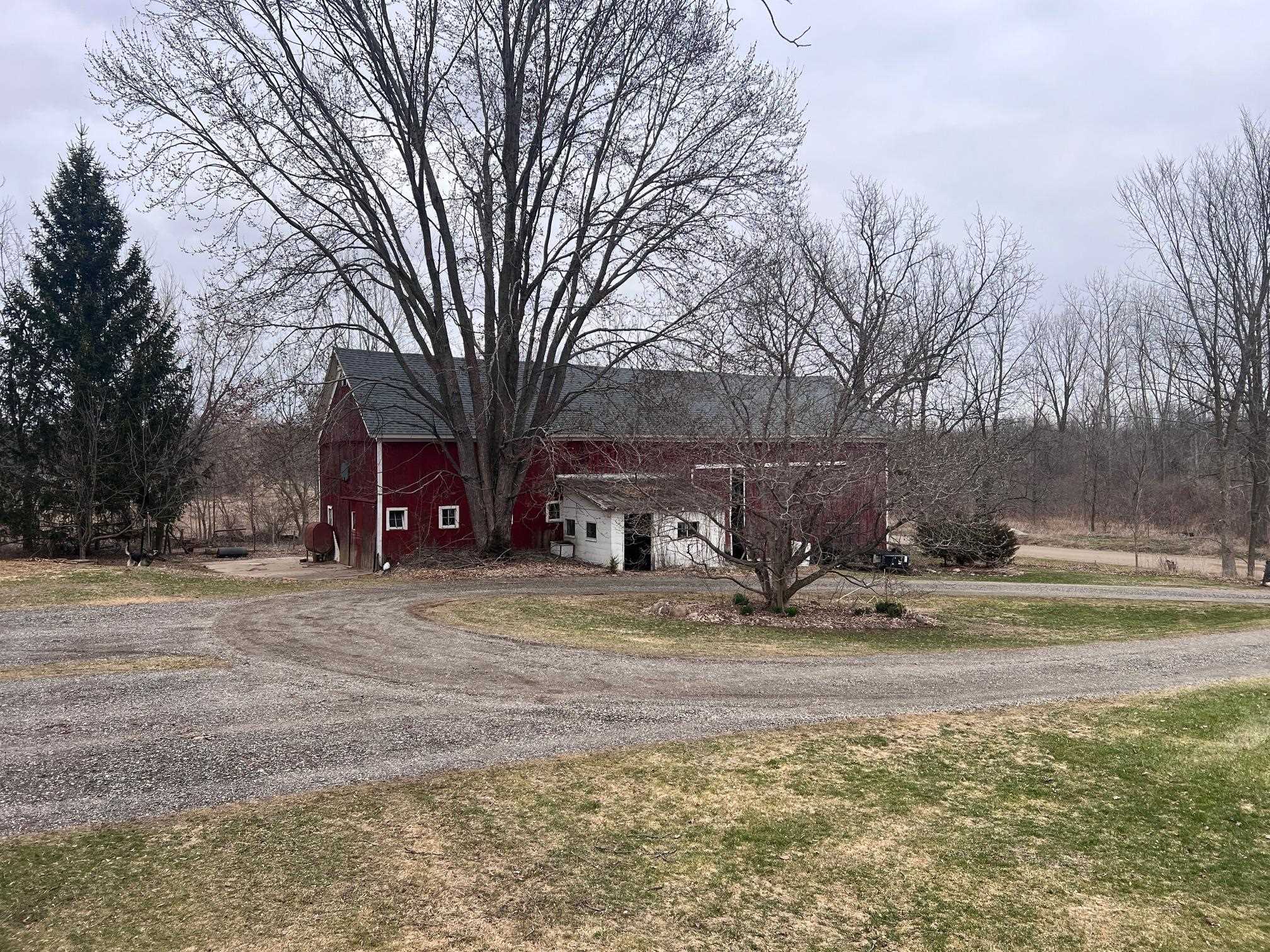 491 Tyrrell Road Bancroft, MI 48414 - Photo 30 of 33