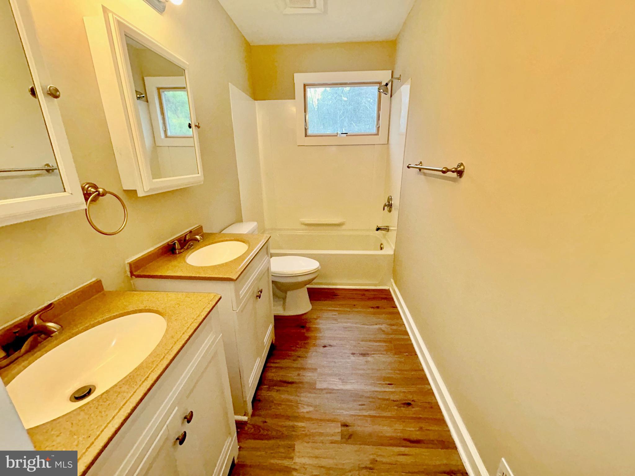 122 West Beach Road Williamstown, NJ 08094 - Photo 11 of 18 Gallery Image 11