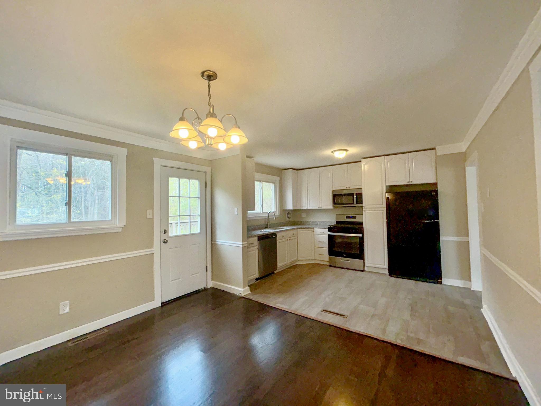 122 West Beach Road Williamstown, NJ 08094 - Photo 4 of 18 Gallery Image 4